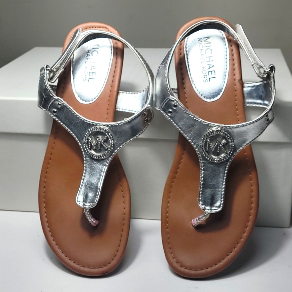 Michael Kors Meesha silver sandals size 5